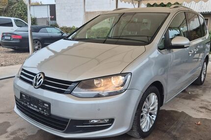 VW Sharan 166.000 km 10.690 € Berlin 12359
