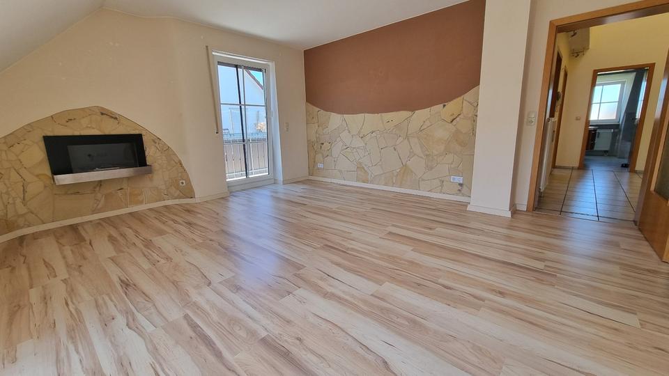 Etagenwohnung Lauingen (Donau) - 5 Zimmer, 95 m&sup2;, 264.000&euro; | Angebot:26823801