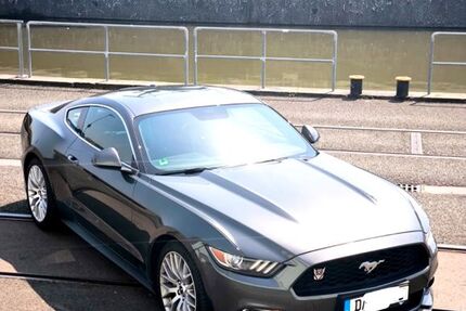 Ford Mustang 76.000 km 25.750 &euro; Pfungstadt 64319