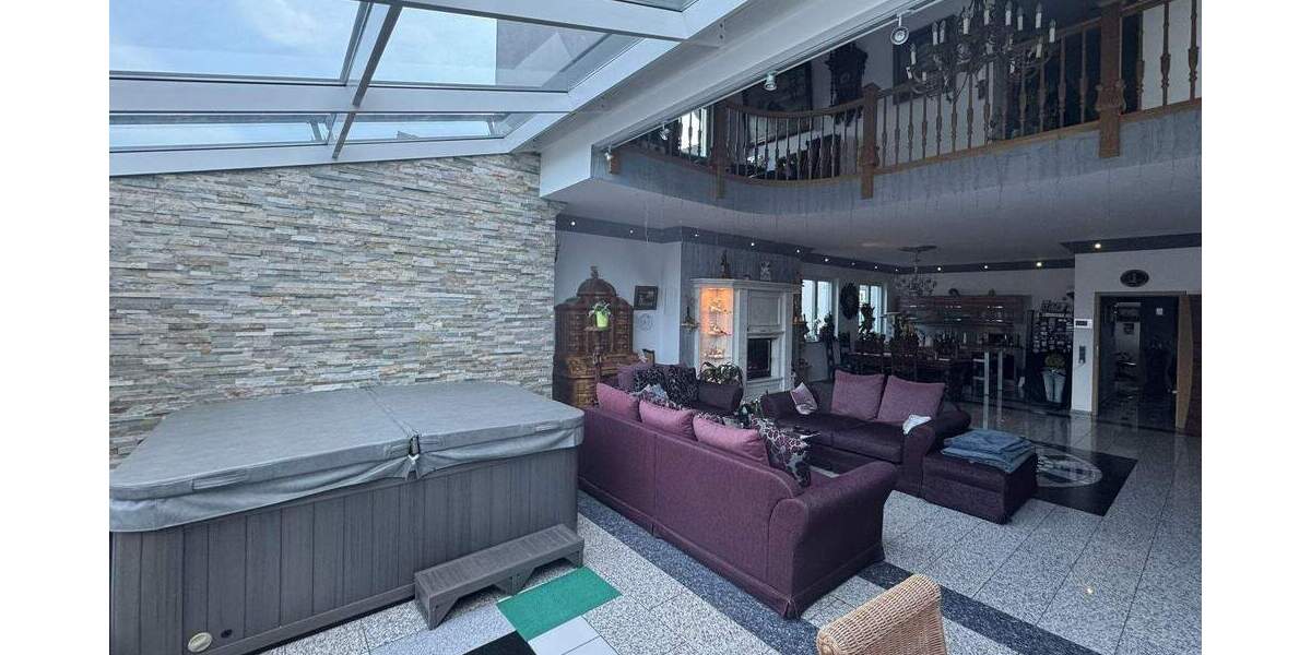Einfamilienhaus Oberhausen Heide - 7 Zimmer, 223 m&sup2;, 859.000&euro; | Angebot:24905320