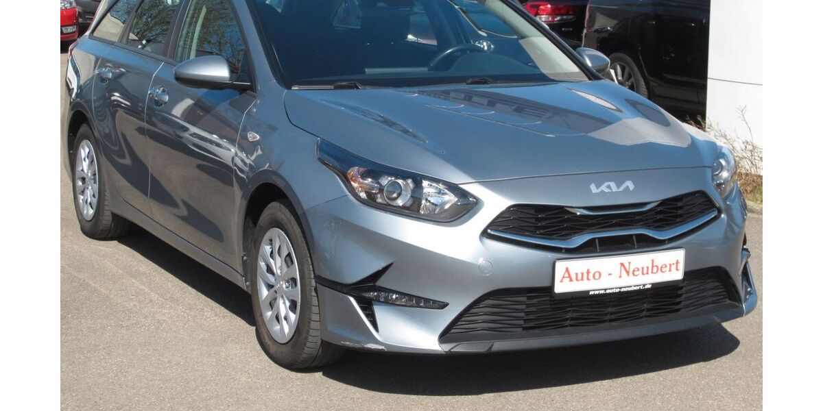 Kia ceed Sportswagon 54.000 km 14.950 &euro; Stadtbergen 86391