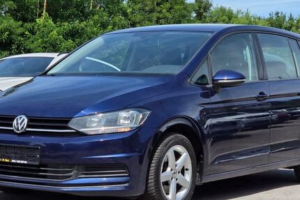 VW Touran 159.000 km 12.490 &euro; Merzig 66663