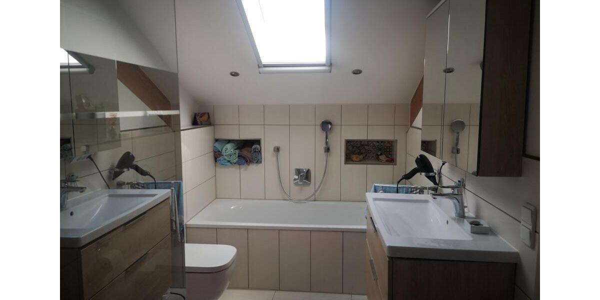 Doppelhaushälfte Ruderting - 8.5 Zimmer, 320 m&sup2;, 575.000&euro; | Angebot:25406897