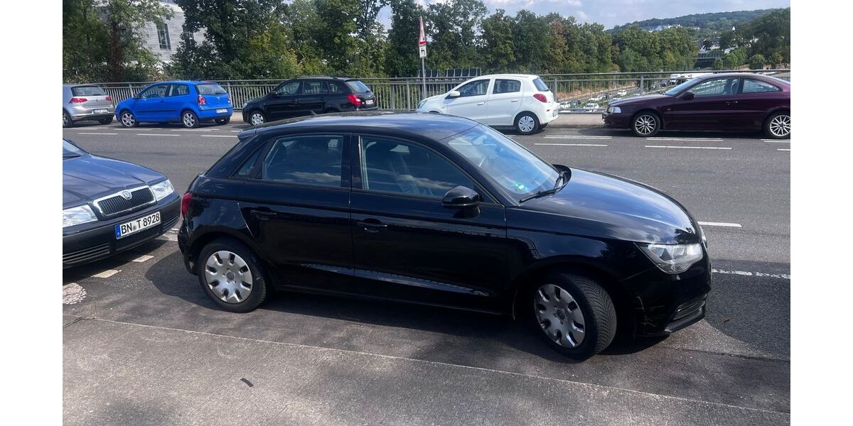 Audi A1 136.000 km 5.500 &euro; Bonn 53115