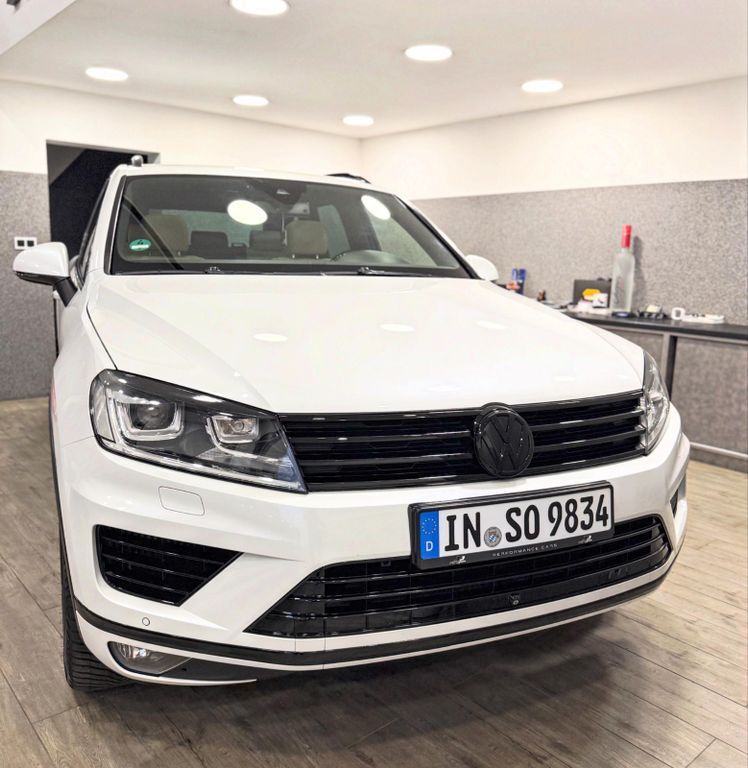 VW Touareg 195.000 km 22.999 € Ingolstadt 85053