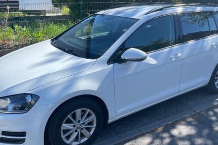 VW Golf 122.000 km 10.500 &euro; hamburg 22309