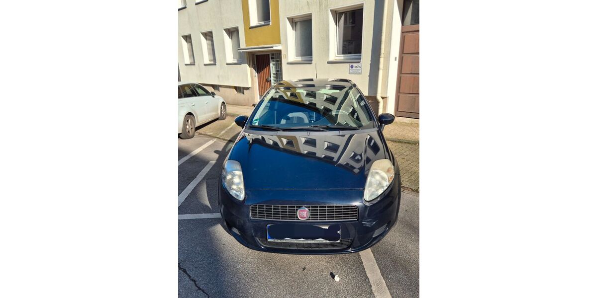 Fiat Punto 242.800 km 750 &euro; Essen 45147