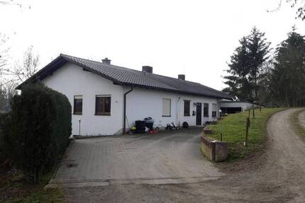 Wohnung Schrecksbach Röllshausen - 7 Zimmer, 189 m&sup2;, 70.000&euro; | Angebot:25685483