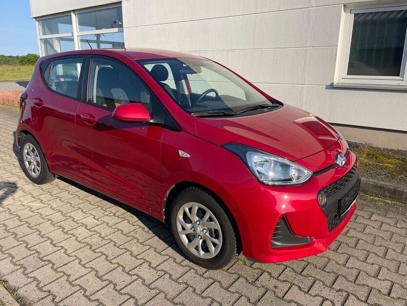 i10