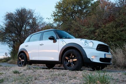 Mini Countryman C (Cooper) 99.300 km 9.200 &euro; Freiburg 79111