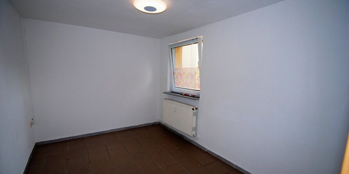 Gepflegte, vermietete 2-Zimmer-Eigentumswohnung in Ortsrandlage in Brunsbüttel! - Erdgeschoßwohnung Brunsbüttel | Angebot:26770177