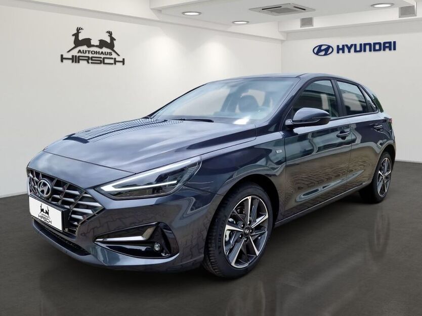 i30