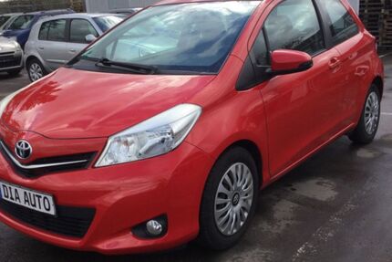 Toyota Yaris 189.000 km 3.299 &euro; Bad Kreuznach 55543