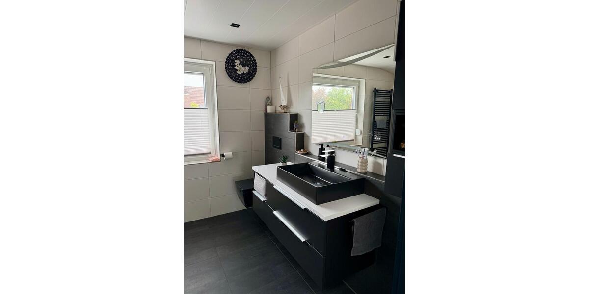 Reihenhaus Emden - 4 Zimmer, 133 m&sup2;, 275.000&euro; | Angebot:26549487