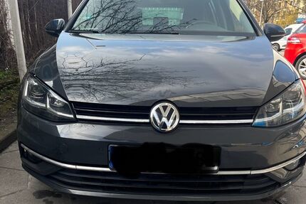 VW Golf 109.000 km 14.999 &euro; München 81547