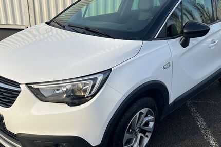 Opel Crossland (X) 134.000 km 7.990 &euro; Berlin 12057