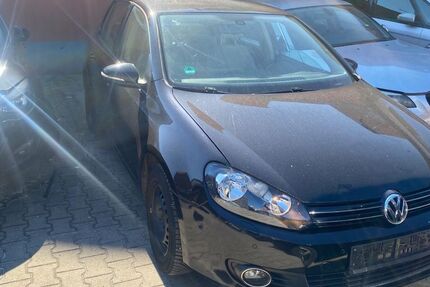 VW Golf 173.000 km 2.990 &euro; Fürth 90763