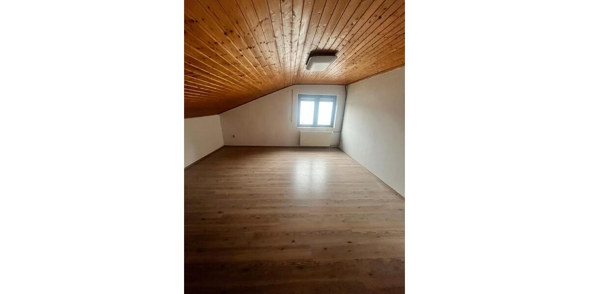 Dachwohnung in Gerlfangen 4 zimmer