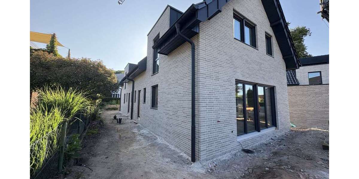 Haus zum Mieten in Hamminkeln 1.350 € 102 m² 3 zimmer