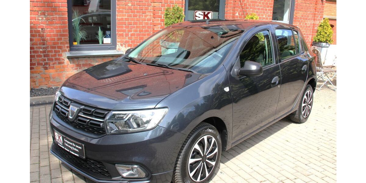 Dacia Sandero 100.000 km 6.899 &euro; Eisenach 99817