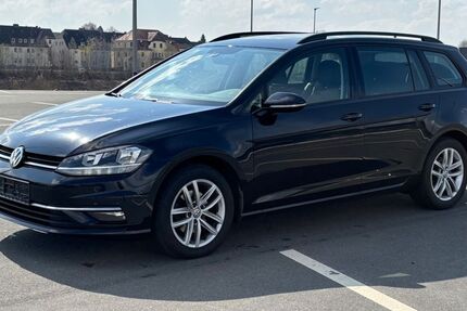VW Golf 136.000 km 12.399 &euro; Marktredwitz 95615