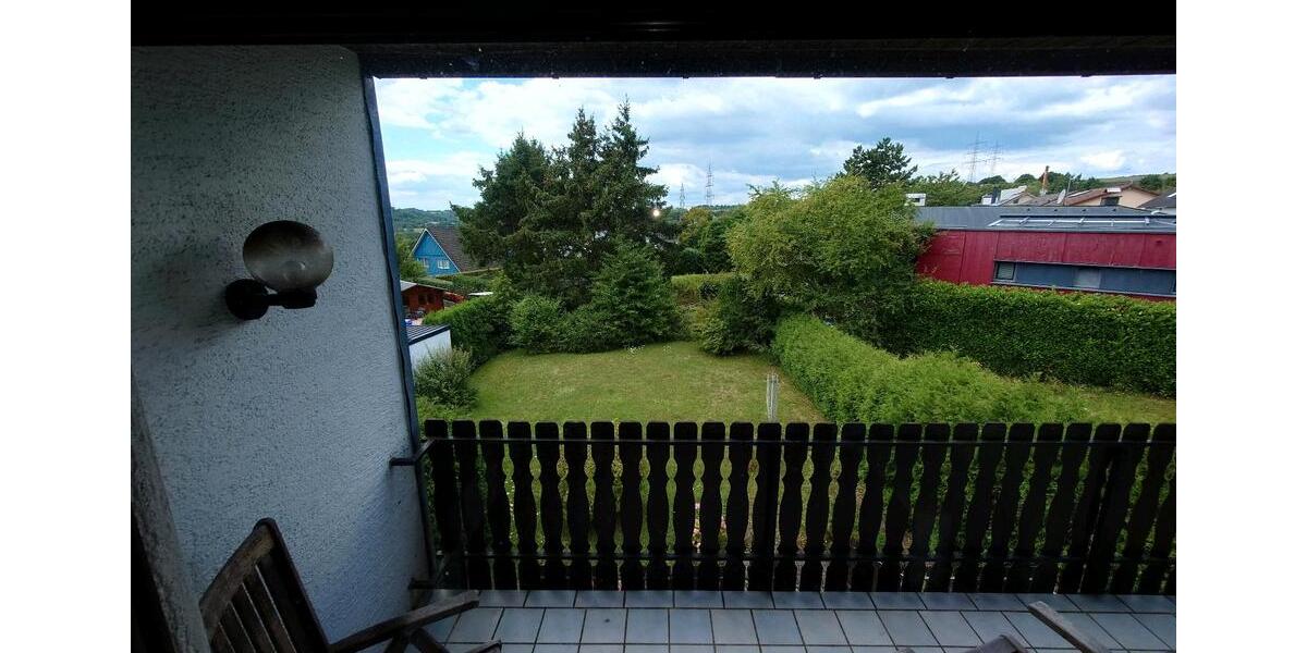 Dachgeschoßwohnung Trierweiler - 3 Zimmer, 120 m&sup2;, 1.050&euro; | Angebot:26125973