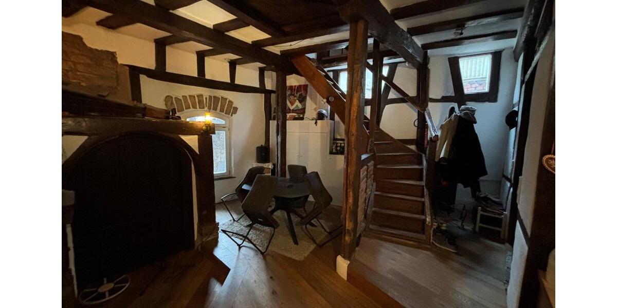 Einfamilienhaus Weinheim - 3 Zimmer, 100 m&sup2;, 1.250&euro; | Angebot:26018204
