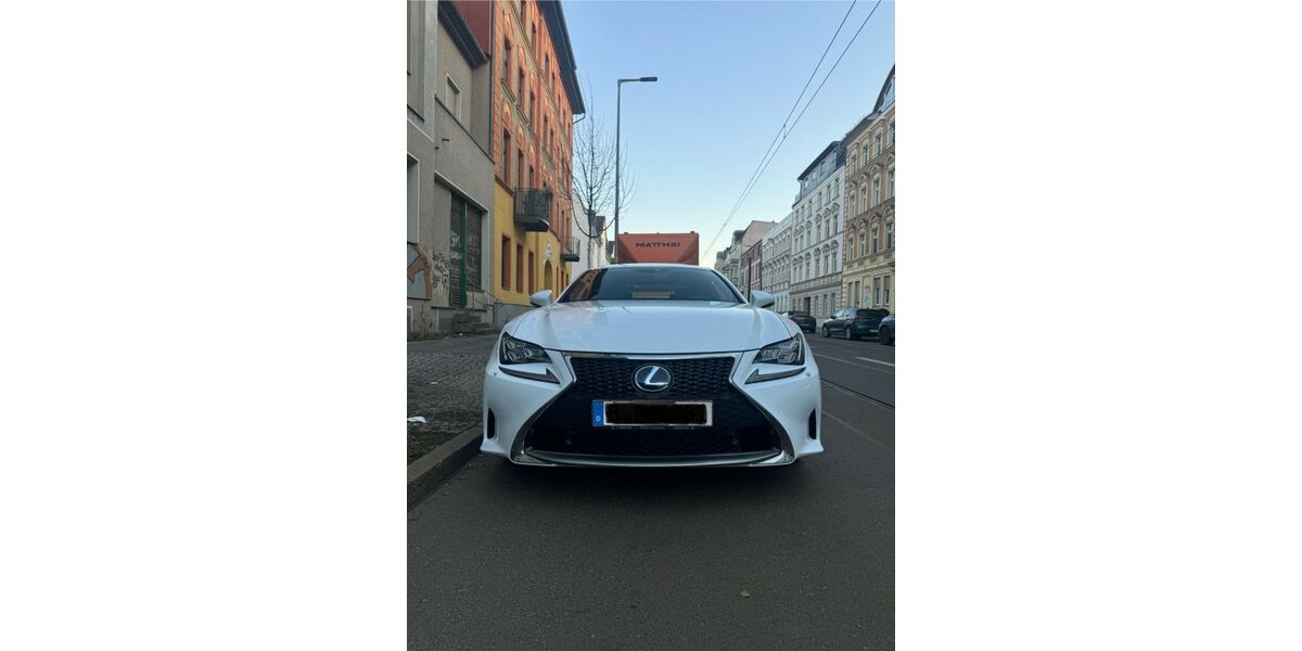 Lexus RC 300 141.000 km 35.000 &euro; Berlin 10629