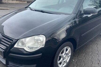 VW Polo 72.000 km 3.790 € Aachen 52080