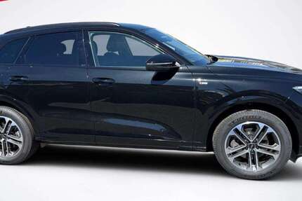 Audi Q5 10.500 km 55.975 &euro; Sankt Augustin 53757