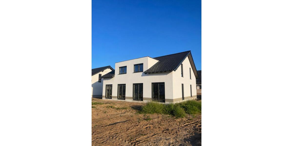 Doppelhaushälfte Zülpich - 5 Zimmer, 130 m&sup2;, 1.750&euro; | Angebot:26553643