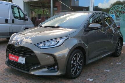 Toyota Yaris 29.981 km 17.385 € Norderstedt 22848