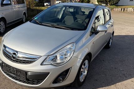 Opel Corsa 98.000 km 6.500 &euro; Wehr 79664