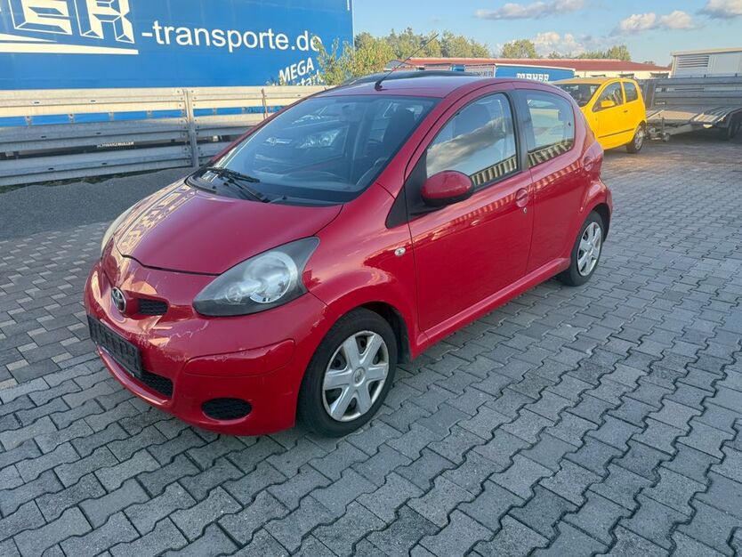 Toyota Aygo (X) 259.260 km 1.250 € Maxhütte -Haidhof 93142