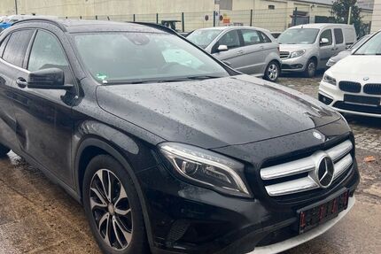 Mercedes-Benz GLA 200 135.688 km 14.990 &euro; Berlin-Lichtenberg 10365