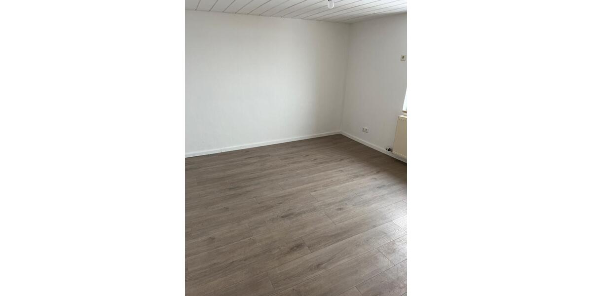 Dachgeschoßwohnung Ingolstadt Münchener Straße - 3 Zimmer, 57 m&sup2;, 770&euro; | Angebot:26312150