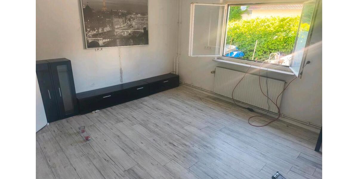Etagenwohnung Lampertheim - 4 Zimmer, 100 m&sup2;, 1.500&euro; | Angebot:26671595
