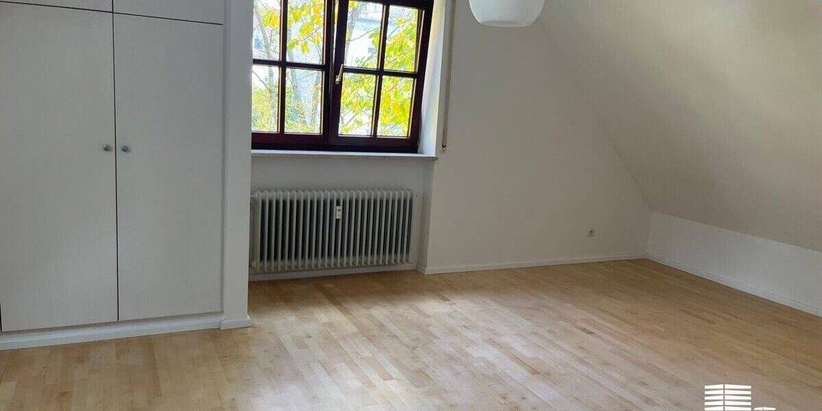 Schöne 3,5 Zimmer Wohnung in Pfersee Nord. 3 zimmer