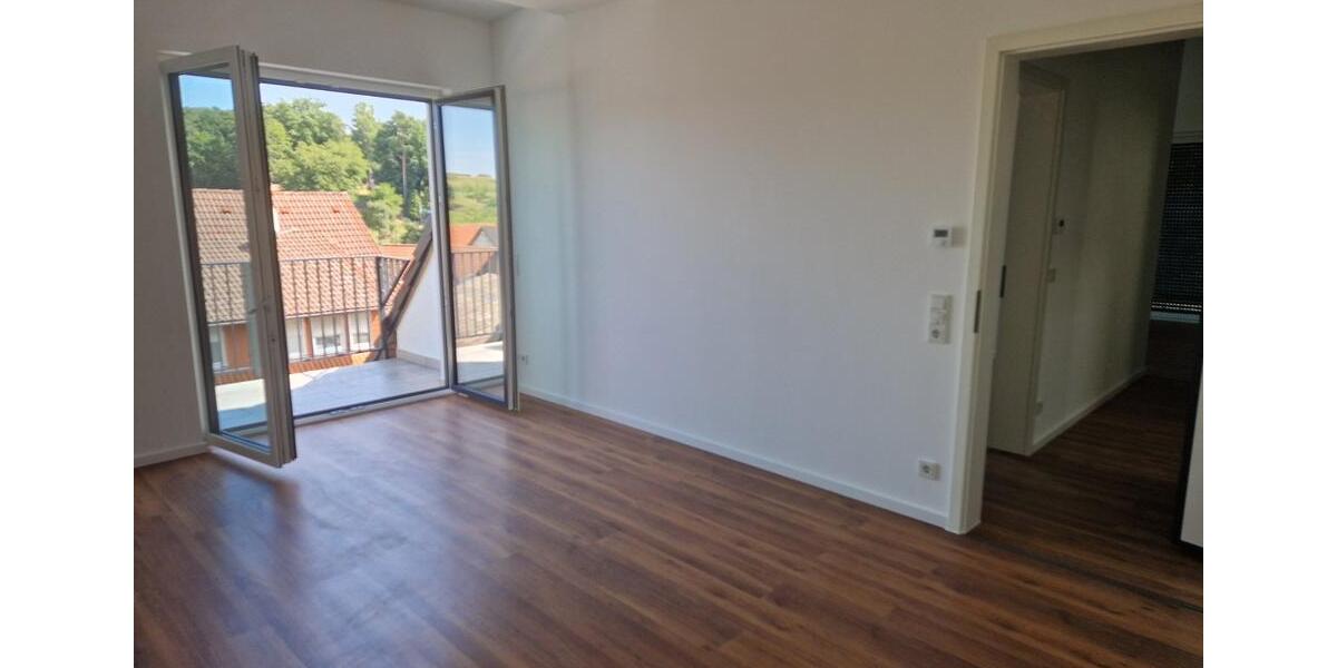 NeubauGeschmackvolle 3-Zimmer-Penthouse Wohnung Terrass+ Aufzug 3 zimmer