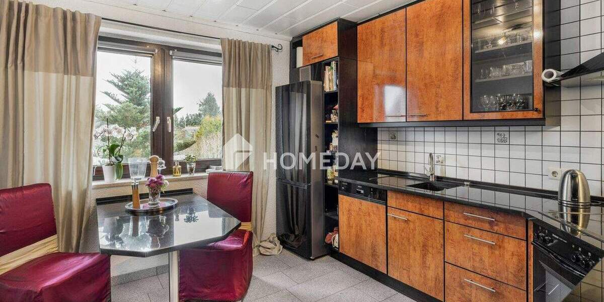 Familienidylle am Feldrand - großzügiges EFH mit Einliegerwohnung und Gartenparadies 5 zimmer