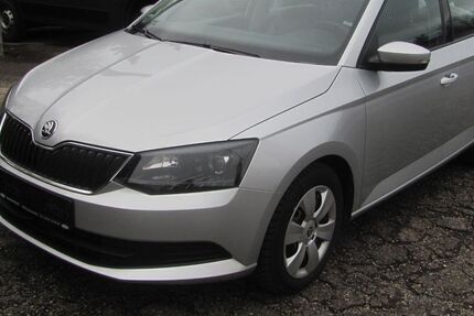 Skoda Fabia 89.300 km 5.990 &euro; Kirchheim unter Teck 73230