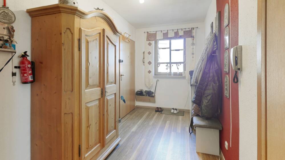Etagenwohnung Sulzbach-Rosenberg Rosenberg - 3 Zimmer, 94 m&sup2;, 290.000&euro; | Angebot:26154502
