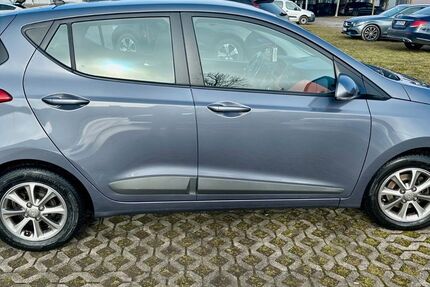 Hyundai i10 76.900 km 6.999 &euro; Fellbach 70734
