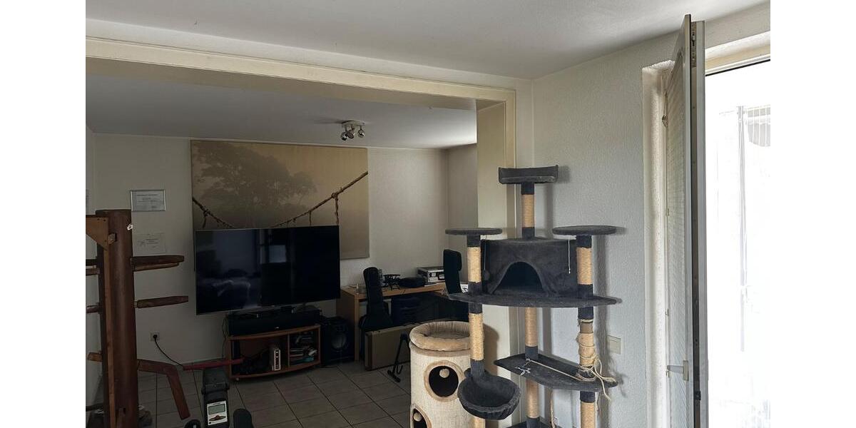 Etagenwohnung Lünen - 3 Zimmer, 91 m&sup2;, 185.000&euro; | Angebot:26414906