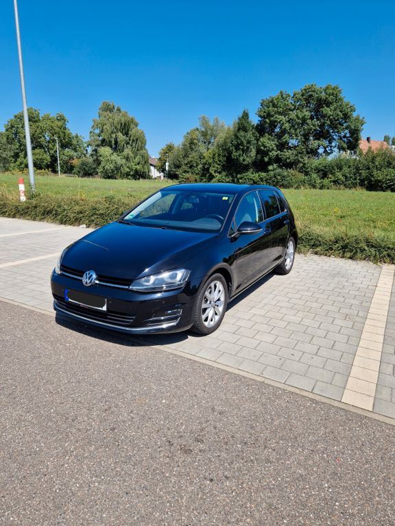 VW Golf 120.000 km 9.700 € Aichtal 72631