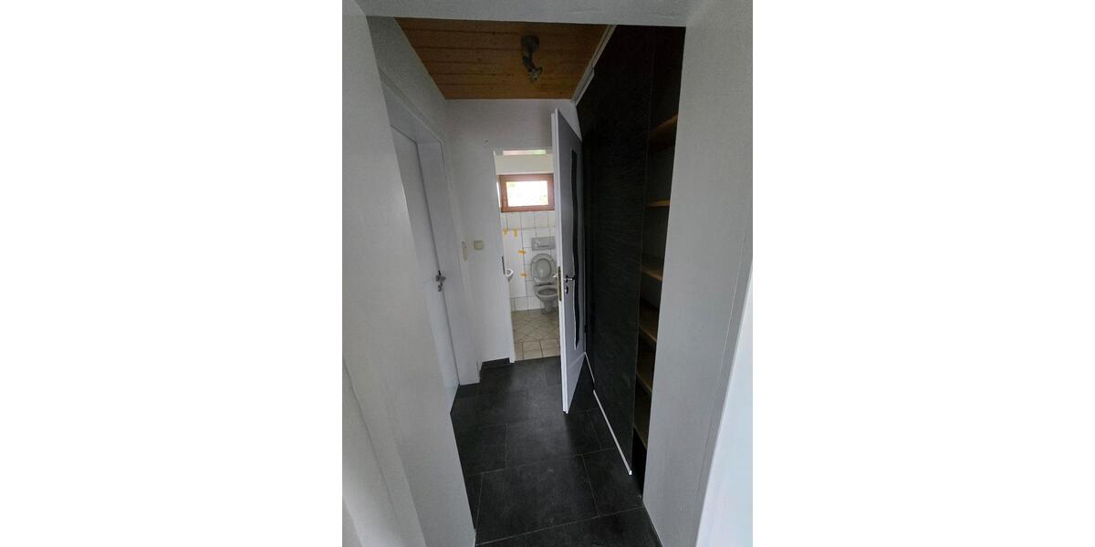 Erdgeschoßwohnung Bad Neustadt an der Saale - 3 Zimmer, 100 m&sup2;, 1.250&euro; | Angebot:26561792