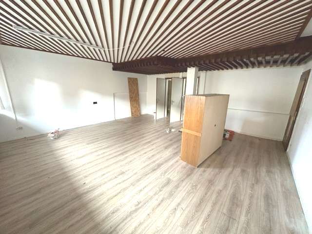 Büro in Eningen 395 € 45 m²
