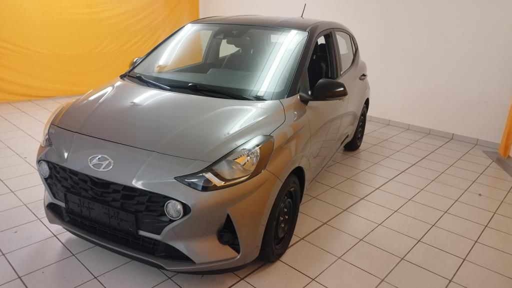 Hyundai i10 16.350 km 13.990 € Annaberg-Buchholz 09456