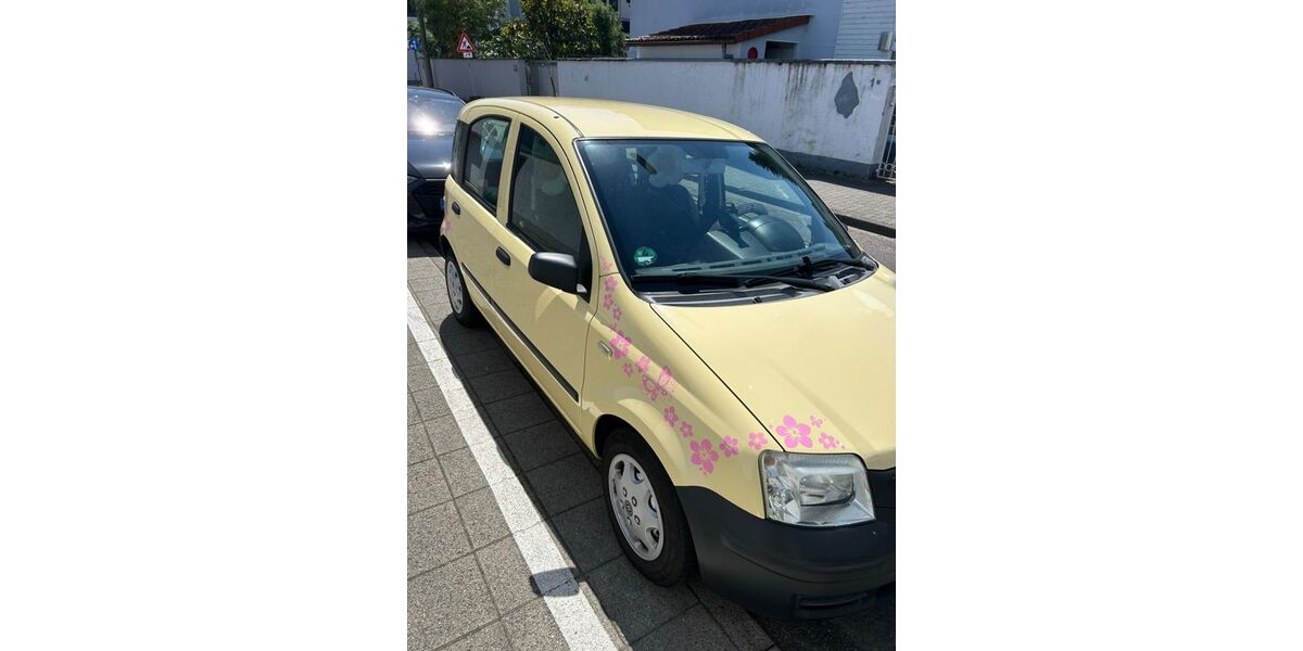 Fiat Panda 144.200 km 1.640 &euro; Karlsruhe 76139