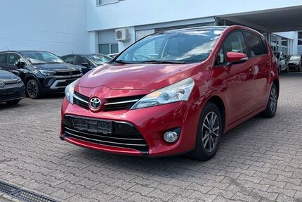 Toyota Verso 173.807 km 6.995 &euro; Stuttgart 70597
